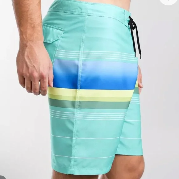 Hurley green/blue Board Shorts Gradient Design Mens 29. NEW - Picture 2 of 7